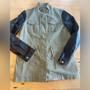 Kenneth Cole Faux LeatherSleeve Cotton Jacket‎ Green Black Jacket Women’s XS Pre